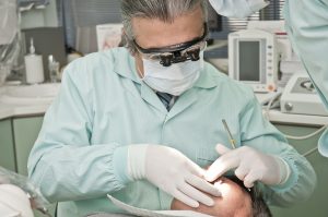 ¿Cómo debe ser la reconstrucción de una muela tras una endodoncia?